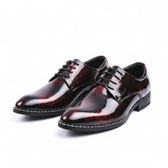 Men's pointed leather shoes