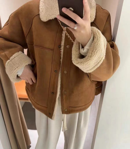 Loose Short Lamb Wool Coat For Women