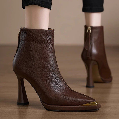New Pointed Toe Chunky Heel Boots